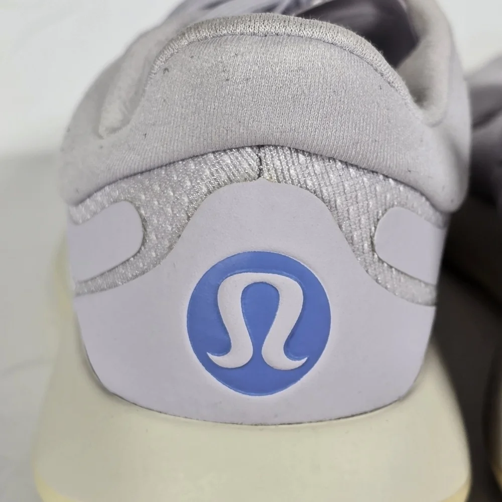 Lululemon Strongfeel Trainers Athletic Shoes Womens Light Lilac Size 10 Workout